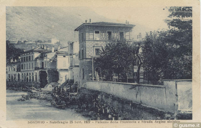 1927-09-25 Palazzo della Provincia e strada arg. sin._CaT.M-4-5793A-SO2allu - click to next image