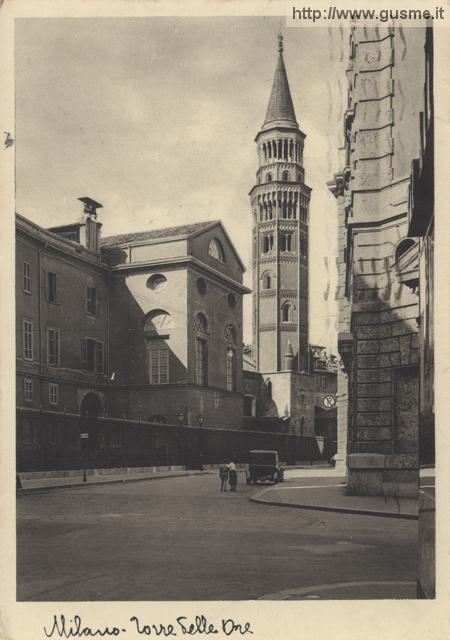 1935s Torre delle Ore - click to next image