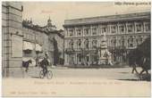 Milano - Piazza della Scala - Monumento a Leonardo da Vinci