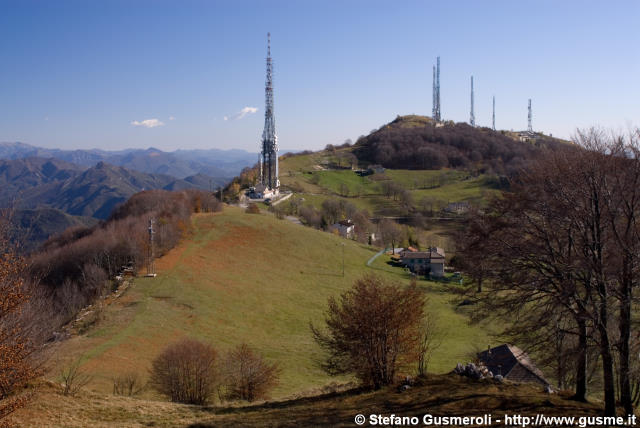  Ripetitori sul monte Linzone - click to next image