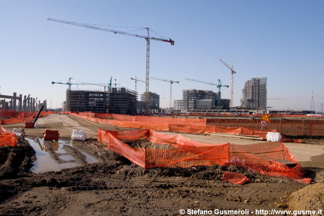  Cantiere da Est - click to next image