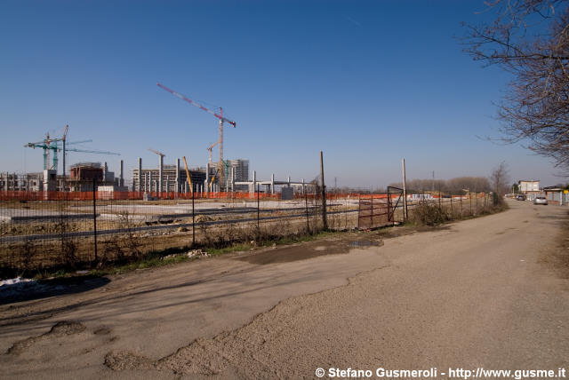 Via Cascina Venina - click to next image