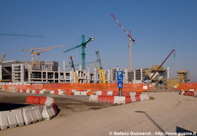  Ingresso cantiere da Sud - click to next image