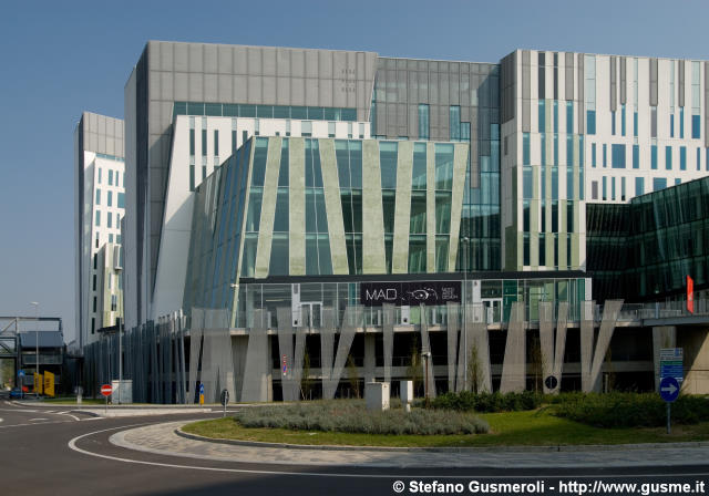  Palazzo per uffici - click to next image