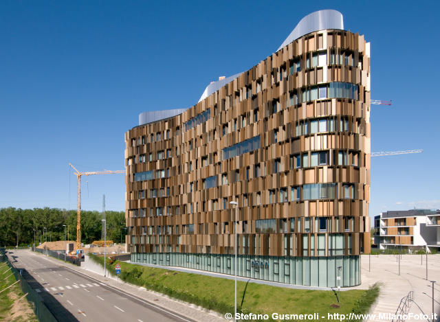  MilanoFiori - Edificio U15 - click to next image