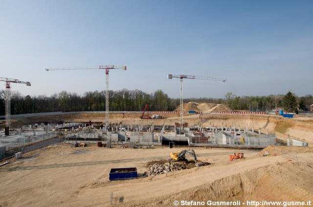  Cantiere AOG Salvini - click to next image