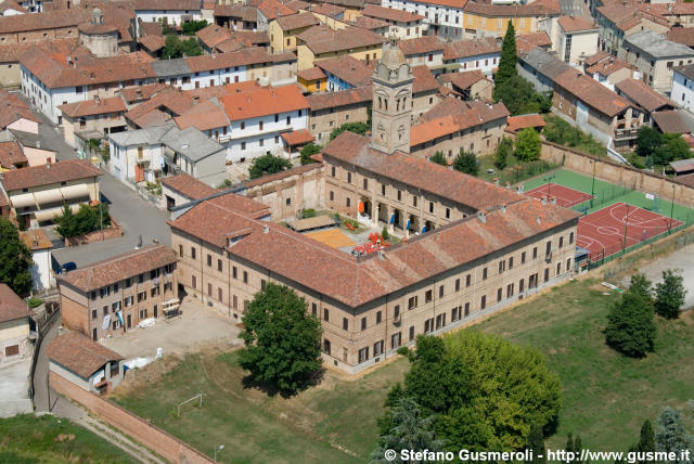  Abbazia di S.Pietro - click to next image