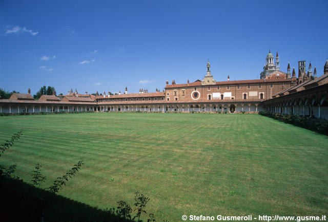  Chiostro Grande - click to next image