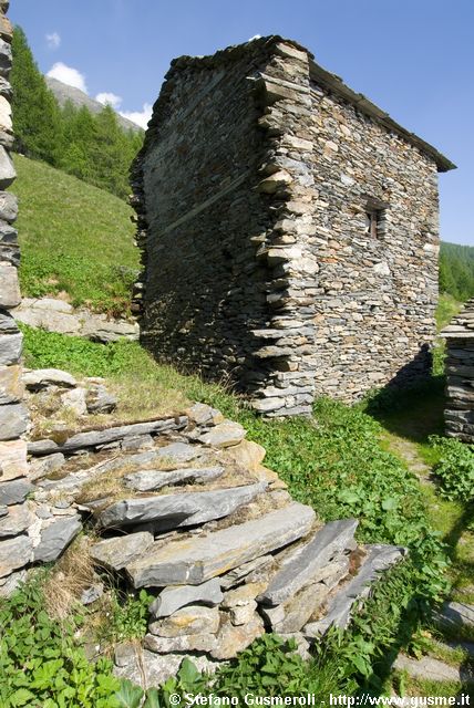  Rustici - click to next image
