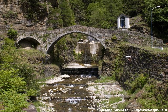  Ponte romano - click to next image