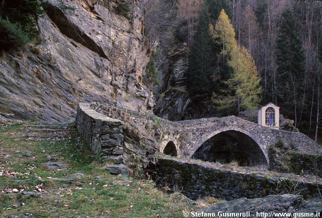  Ponte romano - click to next image