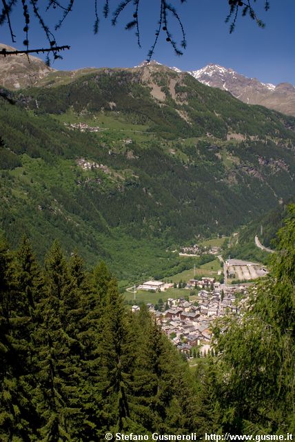  Panorama su Campodolcino - click to next image