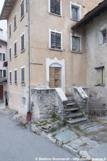  Via Acero 36 - click to next image