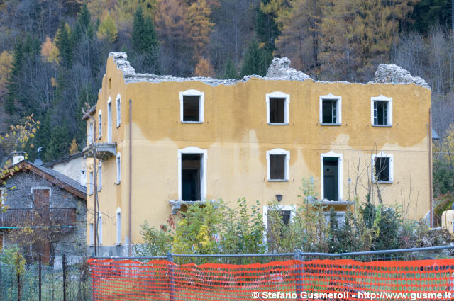  Cantieri presso Acero - click to next image