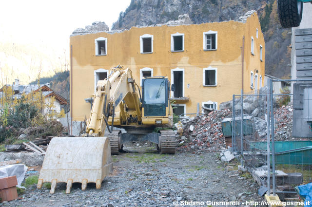  Cantieri presso Acero - click to next image
