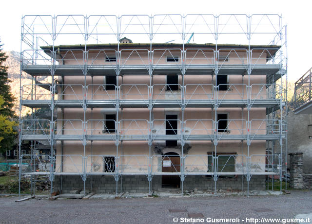  Cantieri presso Acero - click to next image