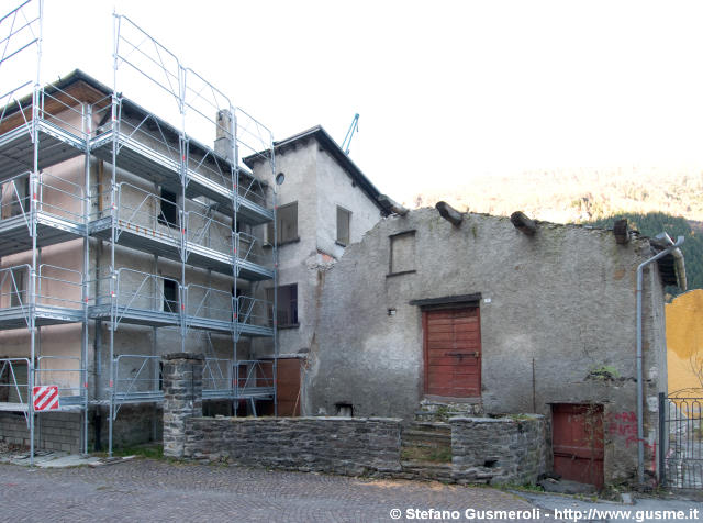  Cantieri presso Acero - click to next image