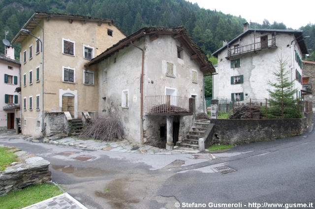 Via Acero 34 - click to next image