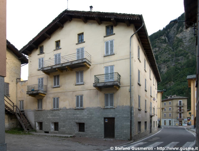  Fronte Sud - click to next image