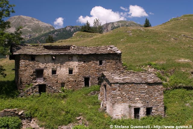  Baite cadenti - click to next image