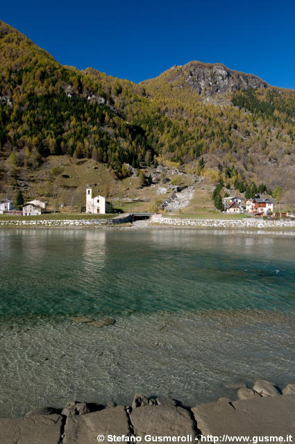  Lago di Portarezza - click to next image