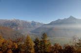 20091030_101327 Panorama con foschia sulla valchiavenna