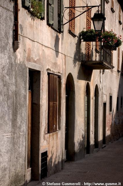  Via Giulio Chiarelli - click to next image