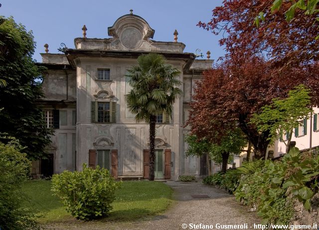  Palazzo Salis - click to next image