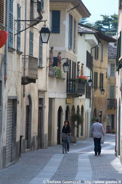  Via Dolzino - click to next image
