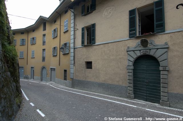  Via Quadrio - click to next image
