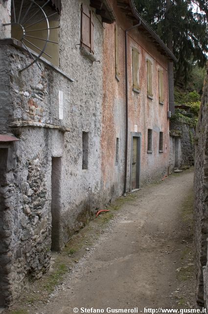  Poiatengo - click to next image