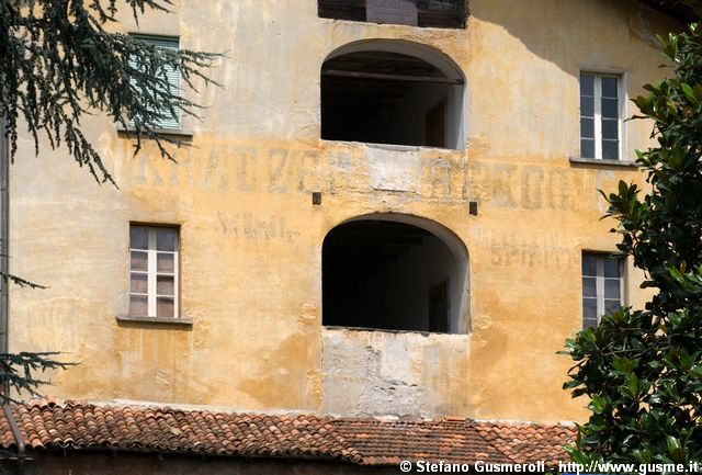  Convento delle Agostiniane - click to next image