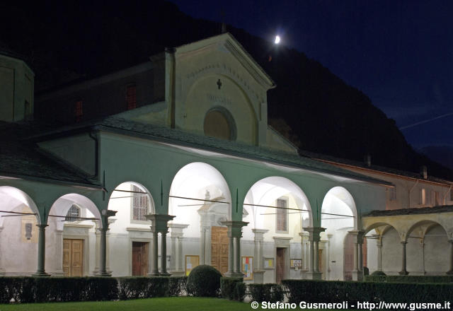  Collegiata di S.Lorenzo - click to next image