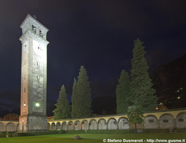  Collegiata di S.Lorenzo - click to next image