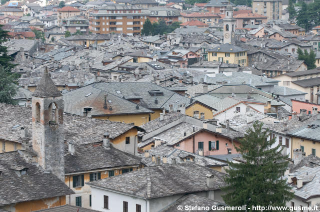  Scorcio sui tetti - click to next image