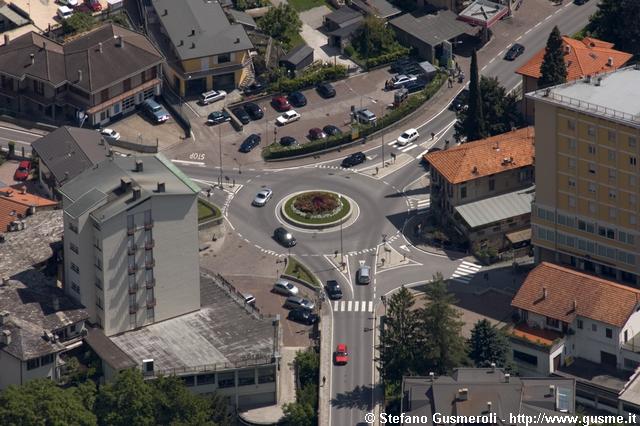  Piazza Giuseppe Verdi - click to next image
