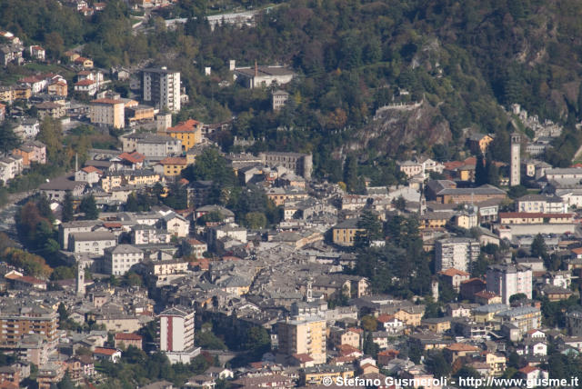  Chiavenna - Centro storico - click to next image