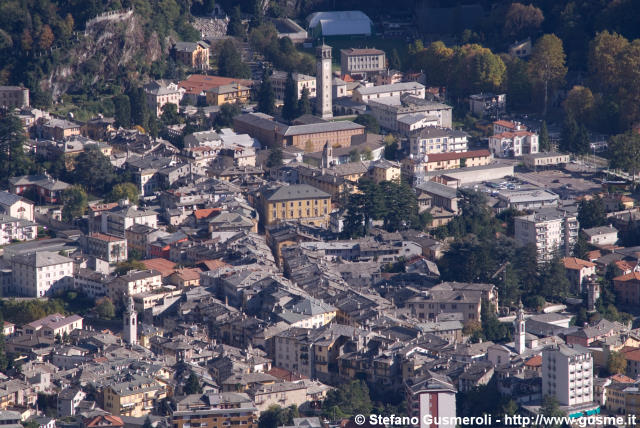  Chiavenna - Centro storico - click to next image