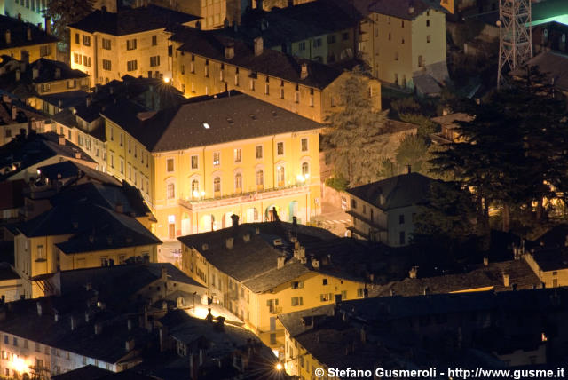  Municipio - click to next image