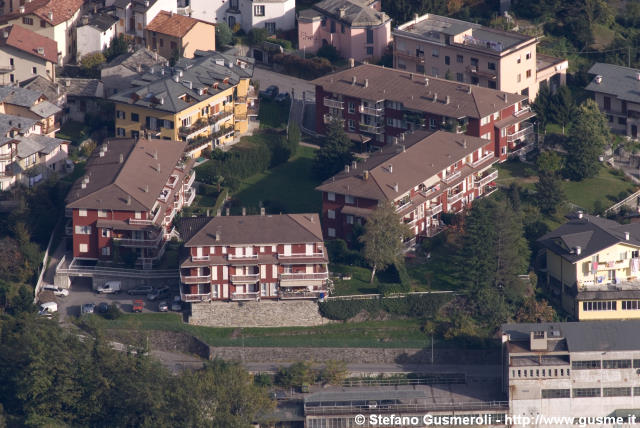  Condominio via Al Portone 12 - click to next image