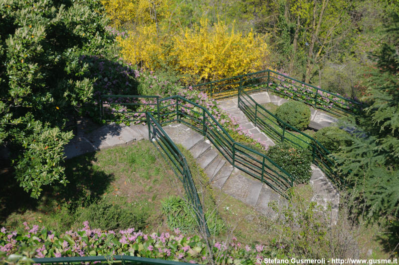  Parco Paradiso fiorito - click to next image