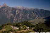 20060831_173032 Alpe Cermine, pizzo di Prata e panorama sulla valchiavenna