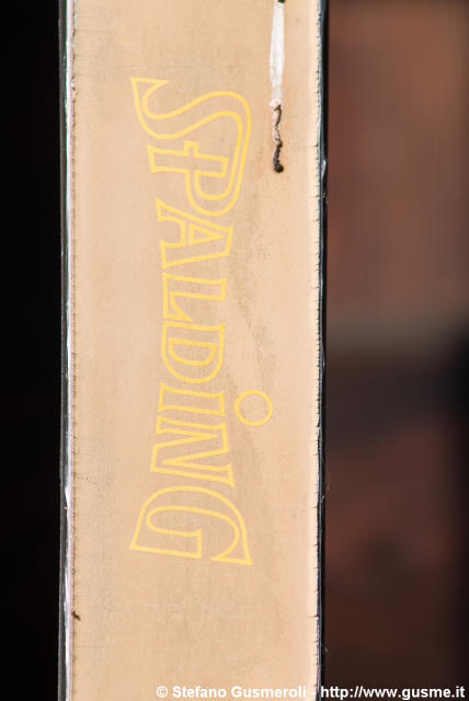  Dettaglio sci Spalding - click to next image