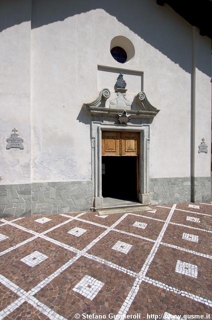  Sagrato San Martino - click to next image