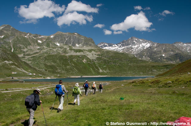  Trekking presso Montespluga - click to next image