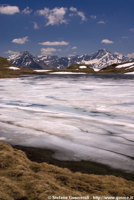  Lago Grande e pizzi Groppera e Stella - click to next image