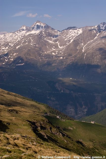  Pascoli sopra Borghetto - click to next image