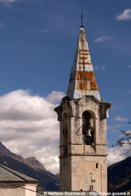  Campanile della chiesa dell'Addolorata - click to next image