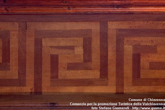  Greca - click to next image