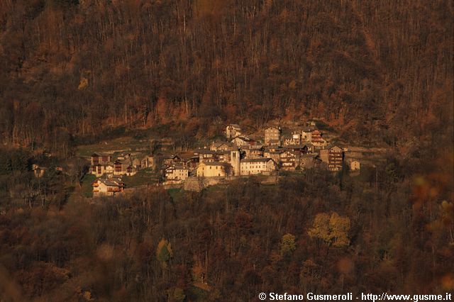  Savogno - click to next image